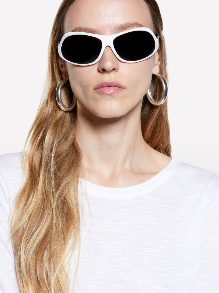 T-shirt branca com mangas compridas - t-shirt de manga comprida para mulher - Branco | Sisley image number 4